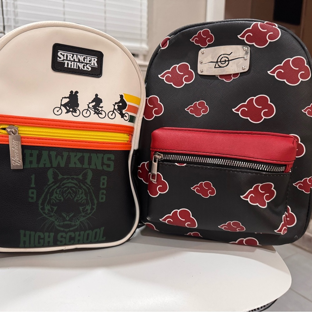 Stranger Things Back-back